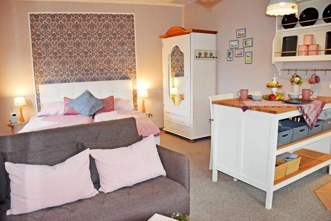 Ferienwohnung Familie Haensel Baabe Esterno foto