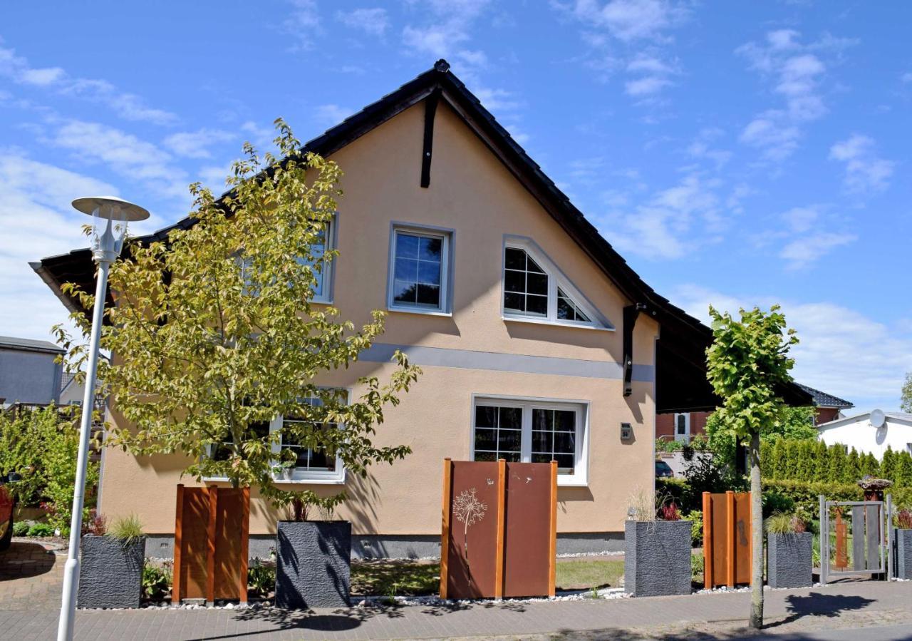 Ferienwohnung Familie Haensel Baabe Esterno foto